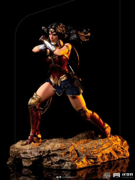 Zack Snyder's Justice League Wonder Woman 1/10 Art Scale Limited Edition Statue 5 Zack Snyder's Justice League Wonder Woman 1/10 Art Scale Limited Edition Statue - Image 5