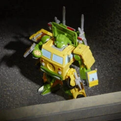 PRE-ORDER Transformers Collaborative Teenage Mutant Ninja Turtles X Transformers Party Wallop 12 PRE-ORDER Transformers Collaborative Teenage Mutant Ninja Turtles X Transformers Party Wallop -Model Figurine Toy Store 1ad3a50a fa77 4dba a624 4a6888dc25ee