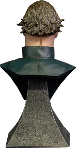 HALLOWEEN II - MICHAEL MYERS MINI BUST 6 HALLOWEEN II - MICHAEL MYERS MINI BUST -Model Figurine Toy Store 208c36c3 1957 4a97 ab33 70d9bfe4c84f