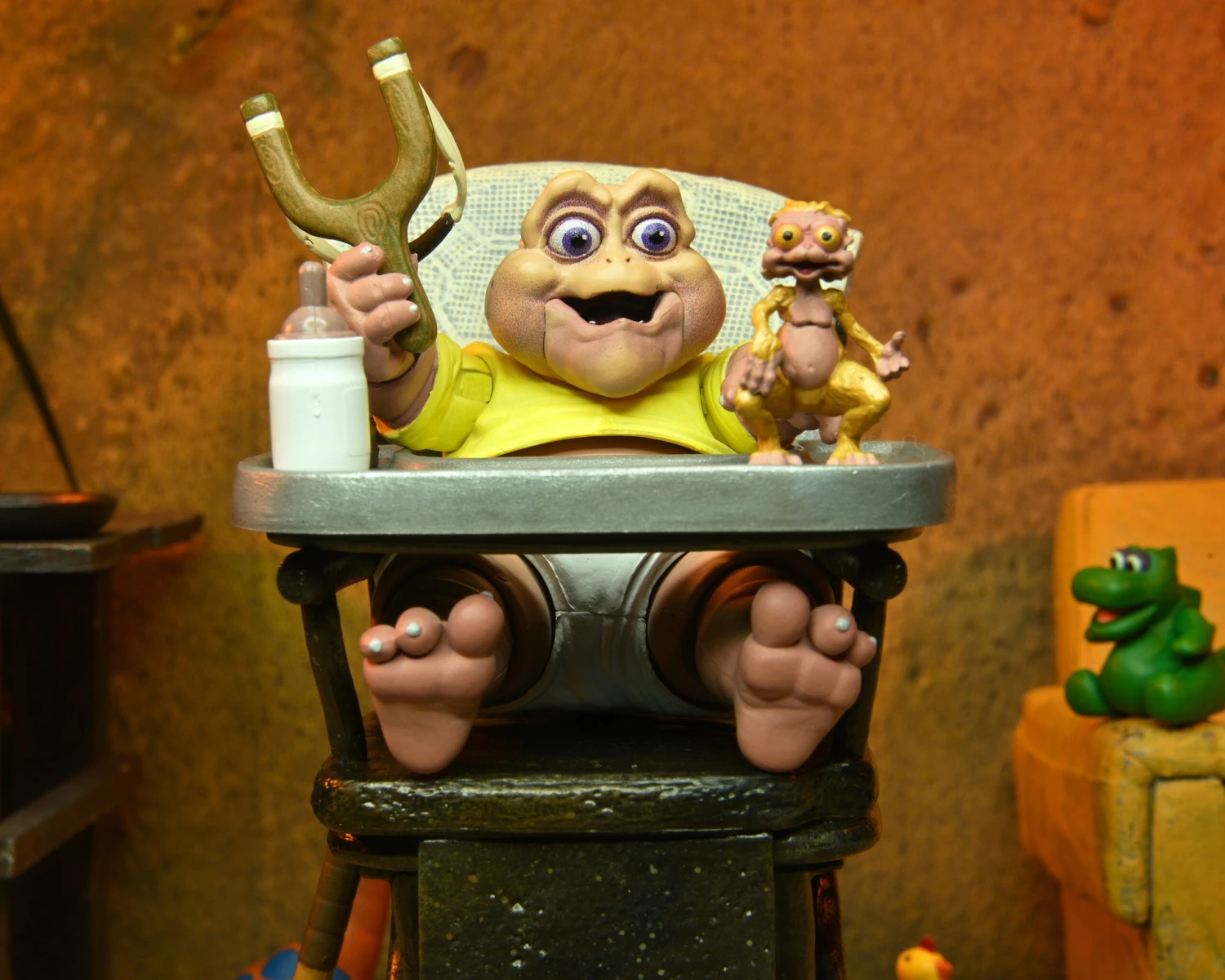 NECA 7” Scale Action Figure – Ultimate Baby Sinclair 2 NECA 7” Scale Action Figure – Ultimate Baby Sinclair - Image 2