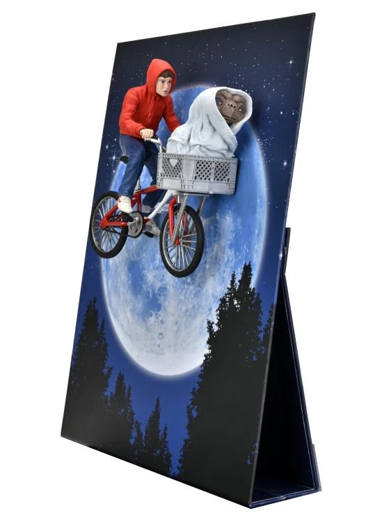 NECA E.T. 40th Anniversary Elliot & E.T. On Bicycle 7" Scale Figure 11 NECA E.T. 40th Anniversary Elliot & E.T. On Bicycle 7" Scale Figure - Image 11