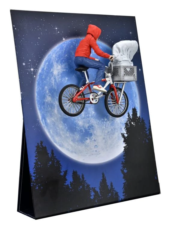 NECA E.T. 40th Anniversary Elliot & E.T. On Bicycle 7" Scale Figure 10 NECA E.T. 40th Anniversary Elliot & E.T. On Bicycle 7" Scale Figure - Image 10