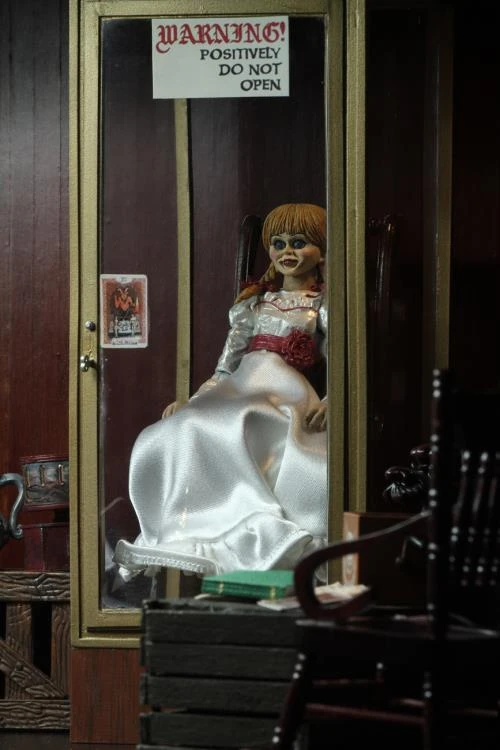 NECA Annabelle Comes Home Ultimate Annabelle Figure 4 NECA Annabelle Comes Home Ultimate Annabelle Figure - Image 4