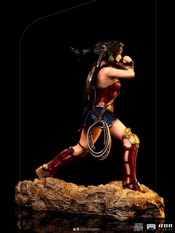 Zack Snyder's Justice League Wonder Woman 1/10 Art Scale Limited Edition Statue 8 Zack Snyder's Justice League Wonder Woman 1/10 Art Scale Limited Edition Statue - Image 8