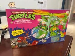 TMNT Turtlecopter 8 TMNT Turtlecopter -Model Figurine Toy Store IMG 7282