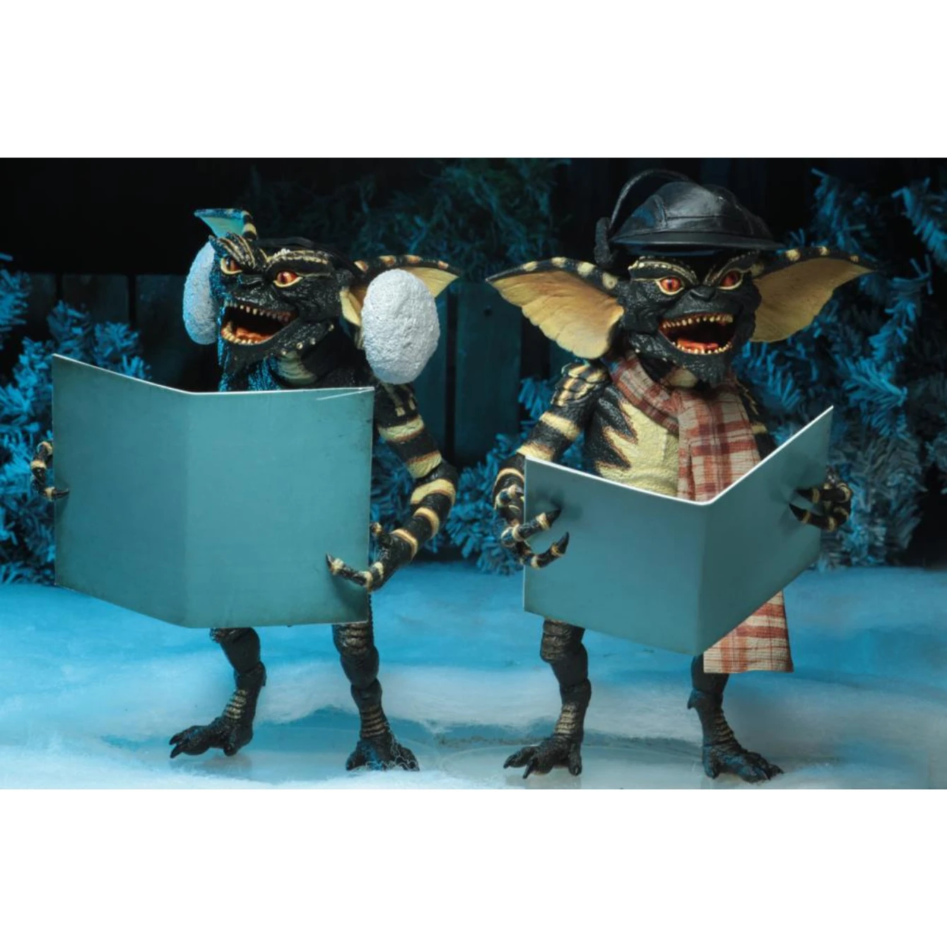 NECA Gremlins Christmas Carol Winter Scene Two-Pack (Set 2) 1 NECA Gremlins Christmas Carol Winter Scene Two-Pack (Set 2)
