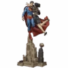Superman And Lois Lane Sixth Scale Diorama