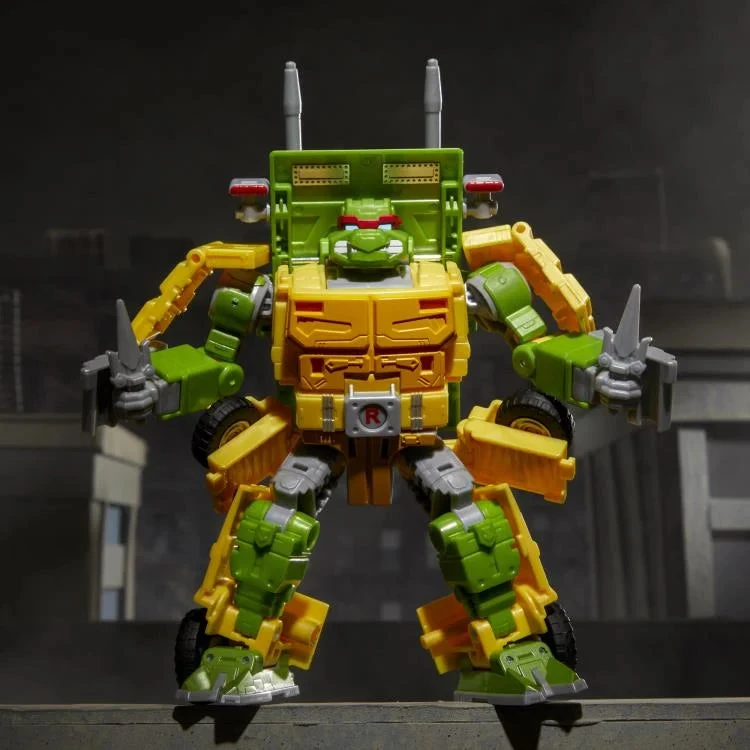 PRE-ORDER Transformers Collaborative Teenage Mutant Ninja Turtles X Transformers Party Wallop 7 PRE-ORDER Transformers Collaborative Teenage Mutant Ninja Turtles X Transformers Party Wallop - Image 7
