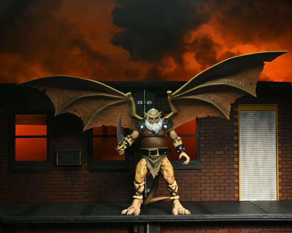 NECA Disney's Gargoyles Ultimate Hudson Figure 3 NECA Disney's Gargoyles Ultimate Hudson Figure - Image 3