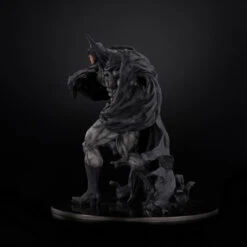 DC Sofbinal Batman (Hard Black Ver.) 21 DC Sofbinal Batman (Hard Black Ver.) -Model Figurine Toy Store b4c1d35c 8383 47dc a9fe 9c1ee6730cb8