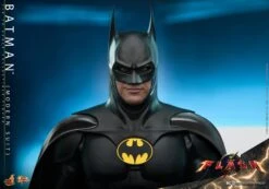 PRE-ORDER Batman (Modern Suit) Sixth Scale Figure 12 PRE-ORDER Batman (Modern Suit) Sixth Scale Figure -Model Figurine Toy Store batman modern suit marvel gallery 646f8d78d54e2