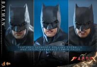 PRE-ORDER Batman Sixth Scale Figure 6 PRE-ORDER Batman Sixth Scale Figure - Image 6