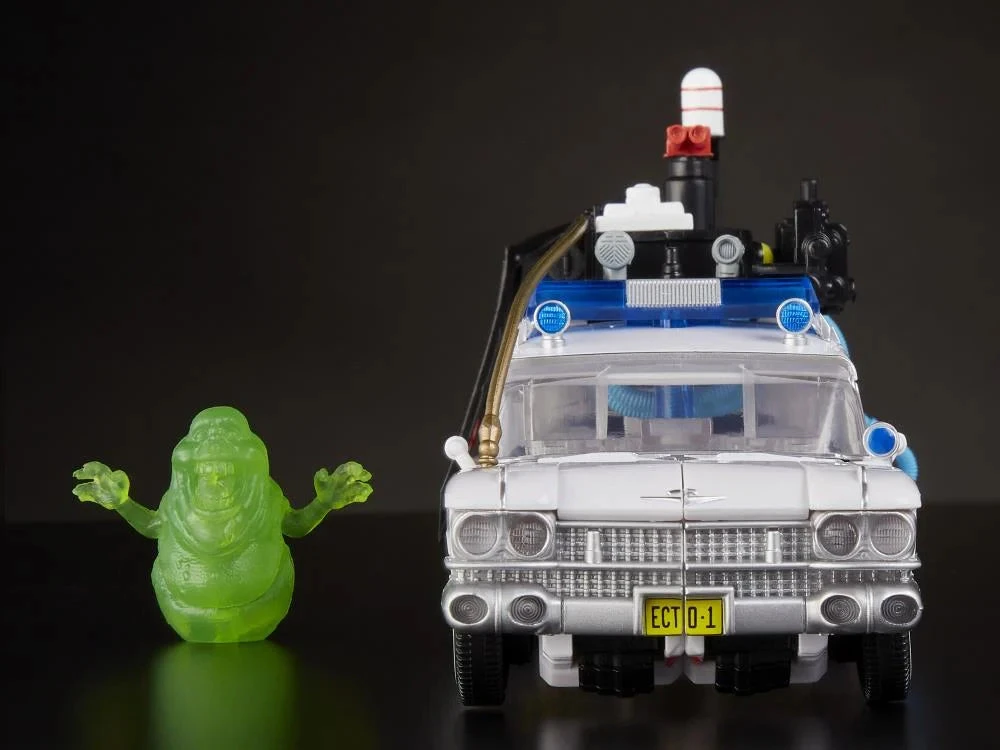 PRE-ORDER Transformers Collaborative Ghostbusters X Transformers Ectotron Ecto-1 4 PRE-ORDER Transformers Collaborative Ghostbusters X Transformers Ectotron Ecto-1 - Image 4