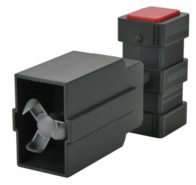 NECA Batman Animated Series Batman Grapnel Launcher Prop Replica 4 NECA Batman Animated Series Batman Grapnel Launcher Prop Replica - Image 4