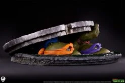 PRE-ORDER TMNT - Underground Diorama 11 PRE-ORDER TMNT - Underground Diorama -Model Figurine Toy Store tmnt underground teenage mutant ninja turtles gallery 665a19654837d
