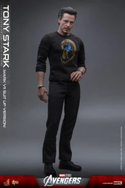 PRE-ORDER Tony Stark (Mark VII Suit-Up Version) Sixth Scale Figure 11 PRE-ORDER Tony Stark (Mark VII Suit-Up Version) Sixth Scale Figure -Model Figurine Toy Store tony stark mark vii suit up version marvel gallery 64c146c07f759